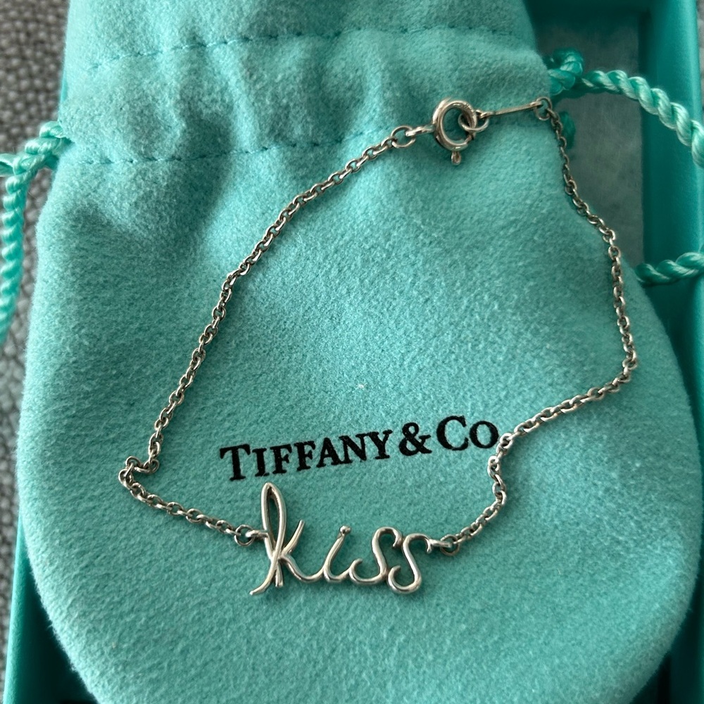 Paloma’s Graffiti  'Kiss' Bracelet